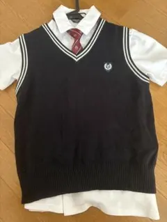 コムサイズム　140 セレモニー服3点　ニットベスト　ポロシャツ　ネクタイ