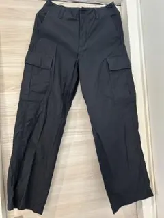 UNIQLO ワイドストレートカーゴパンツ ダークグレー