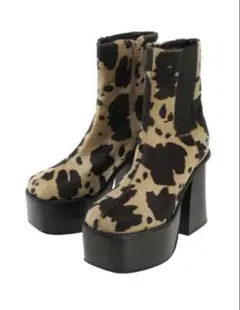 ヒョウ柄 厚底ヒールブーツ