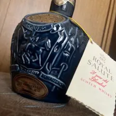ロイヤルサルート 21年 青陶器 1L 古酒 箱袋付 - メルカリ
