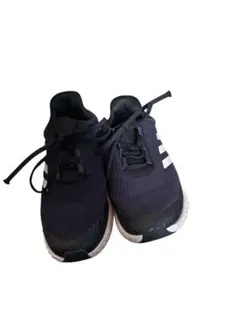 adidas ネイビー スニーカー 3本ストライプ　23.5