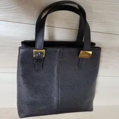 ブラックレザーハンドバッグ ゴールド金具