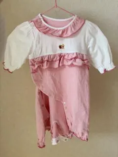 familiar ピンク フリルロンパース