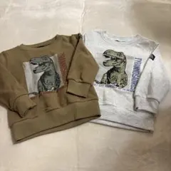 新品　恐竜　トレーナー　２枚セット　まとめ売り　グレー　ブラウンカーキ