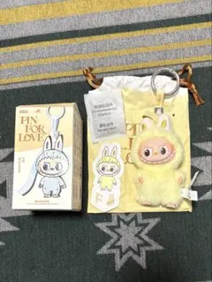 【F】THE MONSTERS PIN FOR LOVE イニシャル ラブブ