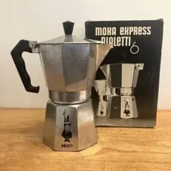 Item thumbnail for item 3d6fcaeb-ccd4-4813-91e6-087b66e0fec6