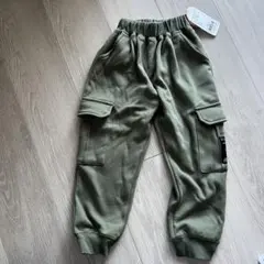 長ズボン　裏起毛　110cm オリーブグリーン　新品未使用