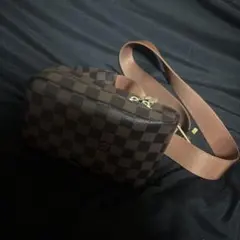 ショルダーバッグ