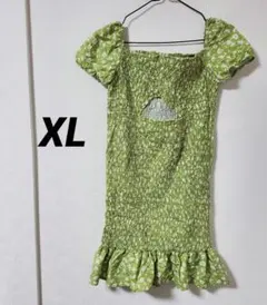 フラワープリント シャーリングミニワンピース【XL】グリーン 胸元が特徴的