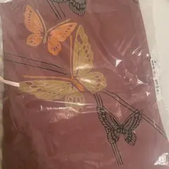 【浴衣　蝶柄　くすみピンク　レトロモダン　クリーニング済み】