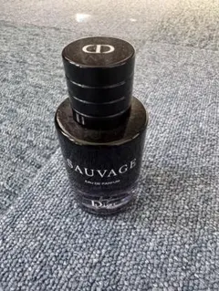 Dior Sauvage オードゥパルファン 60ml (箱あり)
