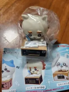 ちいかわ　ガチャガチャ　いっしょにがんばろ！ダンボールウォッチ2