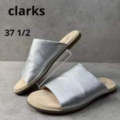 美品！clarks クラークス　シルバー レザー　コンフォートサンダル