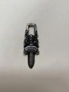シ*ウ様 即*️様 シ*ウ様 CHROME HEARTS ダガー ペンダント ネ - メルカリ