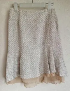 フレアスカート ひざ丈裾フリル W67cm ベージュ ツイード調