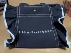 JILL by JILLSTUART フリルトートバッグ ブラック