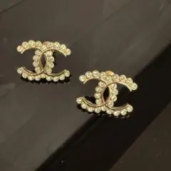 CHANEL CCロゴ クリスタルピアス