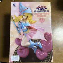 遊戯王 ブラック・マジシャン・ガール フィギュア