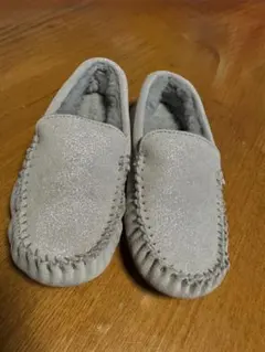 EMU エミュー オーストラリア ケアンズ メタリック シルバー スリッポン