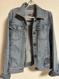 J BRAND デニムジャケットのサムネイル