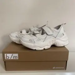 Item thumbnail for item 4648d996-8759-4821-bbe2-335ddd92abc2