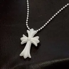 【2点おまとめ（白・黒）】ラバー クロスネックレス十字架シリコンロングネックレス