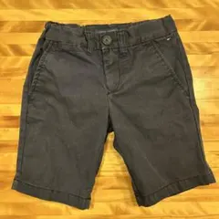 トミーヒルフィガー　半ズボン　122センチ