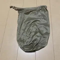 UNIQLO ULTRA LIGHT DOWN 収納袋　　k01