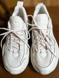 adidas オズガイア OZGAIA 厚底スニーカー