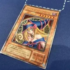 遊戯王　ブラックマジシャンガール