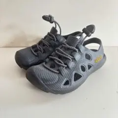 【美品】KEEN 17cm キッズ サンダル 黒 ブラック 水陸両用 キャンプ