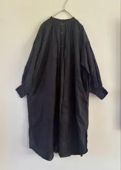 美品　URBANRESEARCH DOORS リネンギャザーワンピース　黒