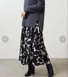 【美品】ユナイテッドアローズ　サテン　プリント　ティアードスカート　36