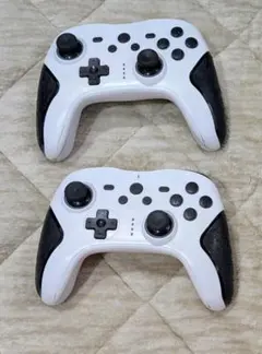 ジャンク・ホワイト ワイヤレスコントローラー 2個セット