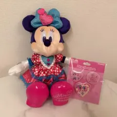 ミニファン　ミニーマウス　ぬいぐるみ　缶バッジ