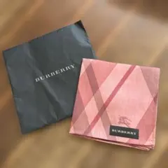 BURBERRY ピンク系 チェック柄 ハンカチ
