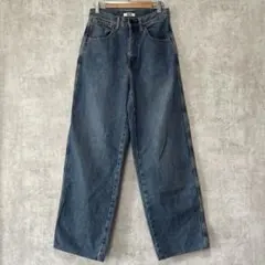 UNIQLO デニム ワイドフィットカーブジーンズ W24 221-421059