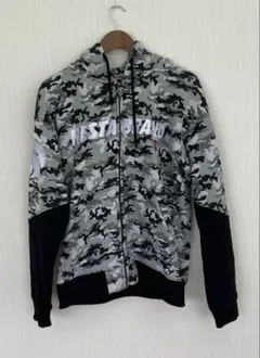 P32 NESTABLANDメンズパーカーMグレー系迷彩のサムネイル
