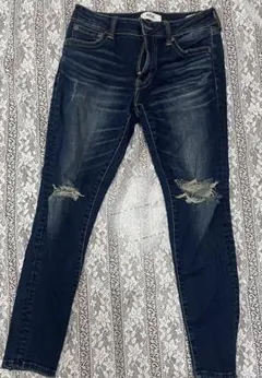 AZULbymoussy ダメージデニム