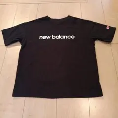 new balance 黒 Tシャツ 半袖のサムネイル