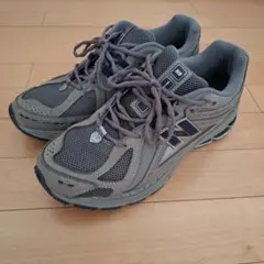 New Balance U2002RH 30cm 試着のみ - メルカリ