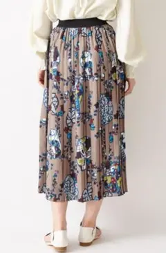 ふりふ プリーツ ロングスカート ベージュ