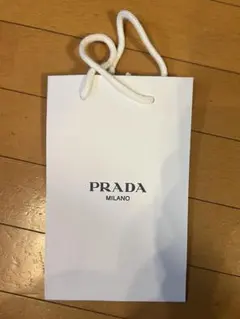 PRADA ショッパー