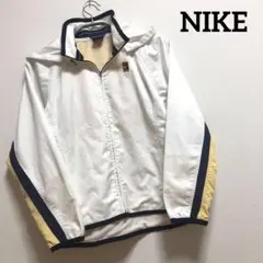 NIKE ナイキ 長袖 ウィンドブレーカー フード 刺繍ロゴワッペン ホワイト