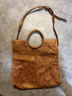 グレースコンチネンタル カービングトライブス レザーバッグ ハンドバッグ