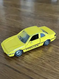 日本製トミカ ホンダ プレリュード イエロー ミニカー