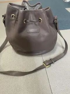 J&M DAVIDSON レザー ショルダーバッグ　グレージュ　巾着のサムネイル