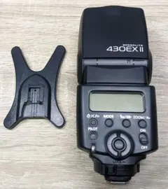 Item thumbnail for item bd85cb99-562c-47f9-aed2-11c51b80021b