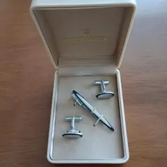 【新品未使用】TRUSSARDI（トラサルディ） カフスボタン＆ネクタイピン