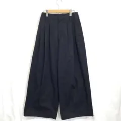 GU × beautiful people : タックワイドパンツ